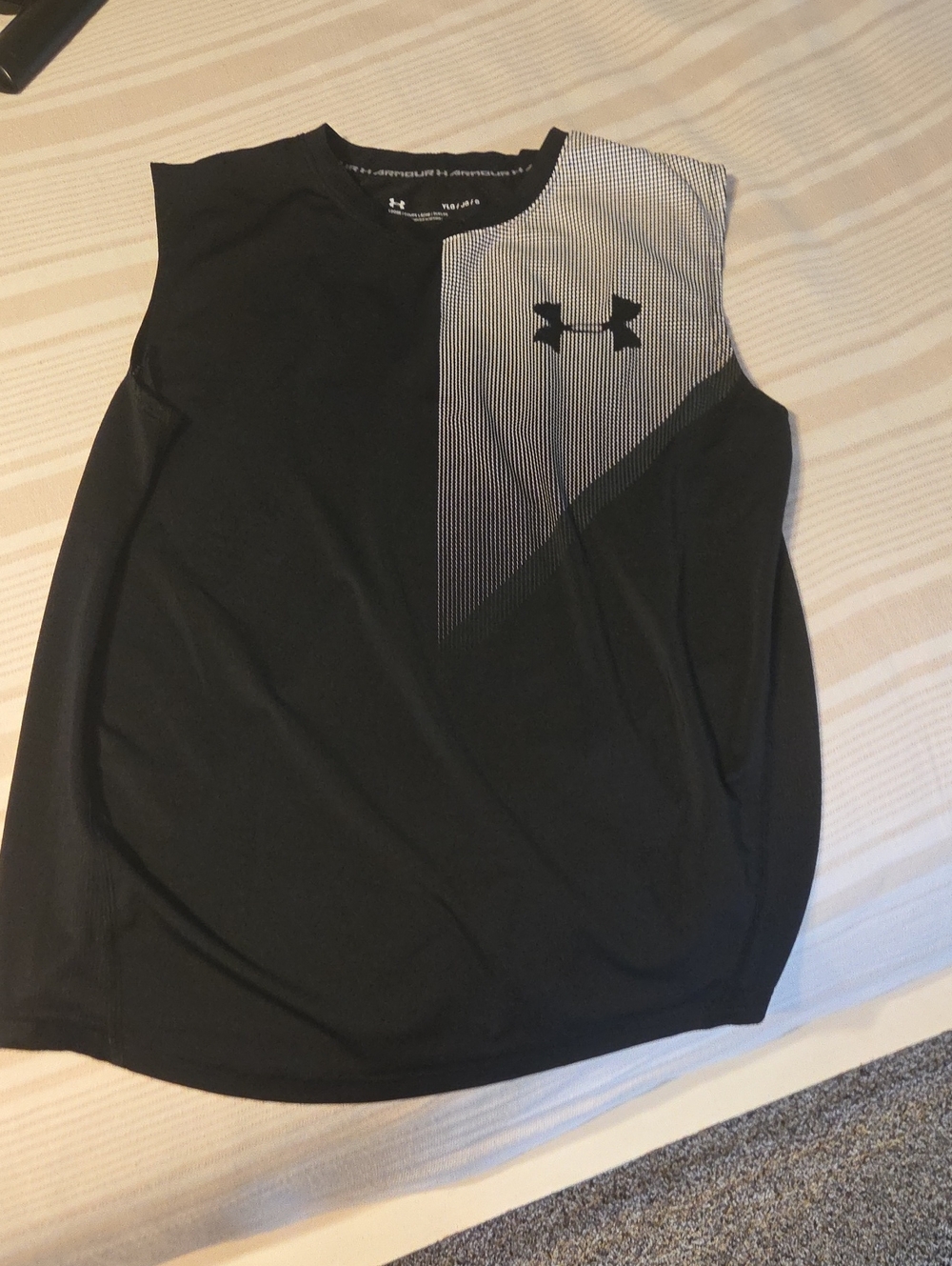 Under Armour Boy’s Black Sleeveless Performance Tank
